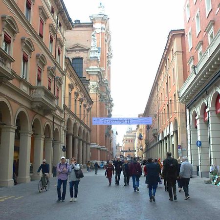 Bologna Central Apartments - Indipendenza 36 Екстериор снимка