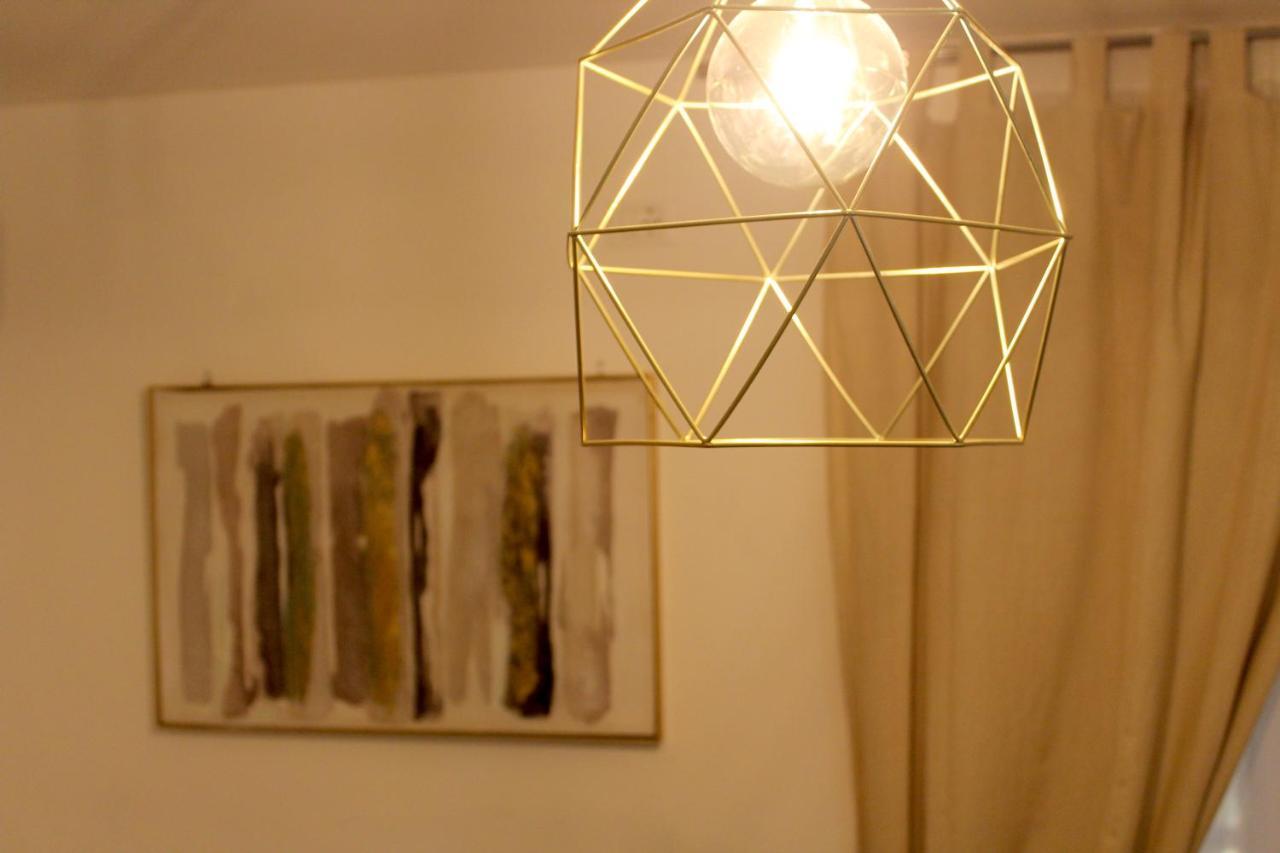 Bologna Central Apartments - Indipendenza 36 Екстериор снимка
